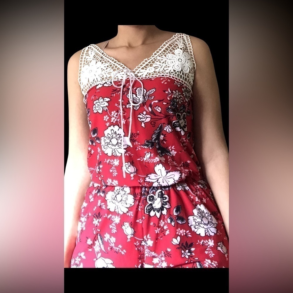 Juniors Small (3-5) NOBO Floral Red Romper - Picture 3 of 7